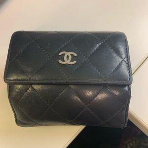 Chanel wallet